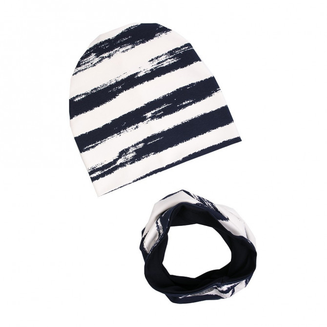 beanie with tub navy stripes