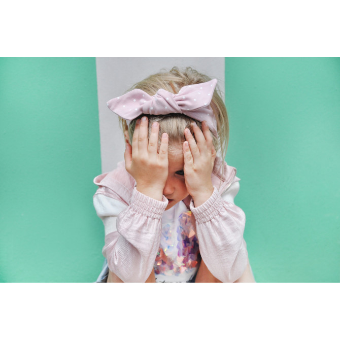 GIRL HEADBAND POWDER PINK WITH DOTS