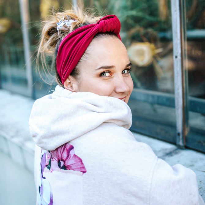 KNOT HEADBAND AMARANTH
