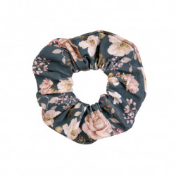 SCRUNCHIE LADY ROSA