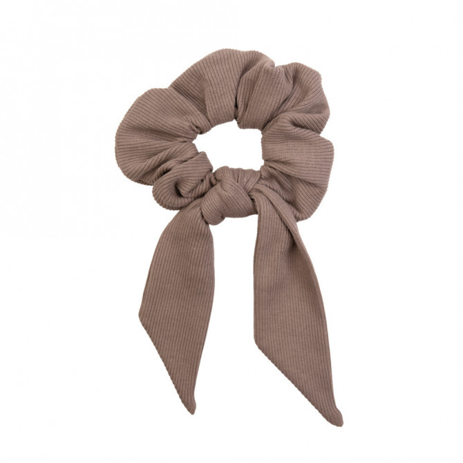 SCRUNCHIE WITH TAIL LATTE LINE