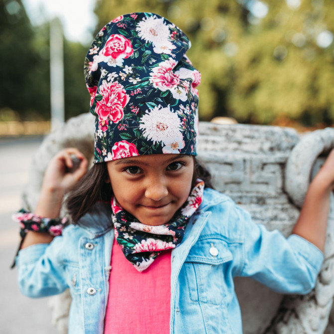 GIRL BEANIE WITH A TUB HERMOSA