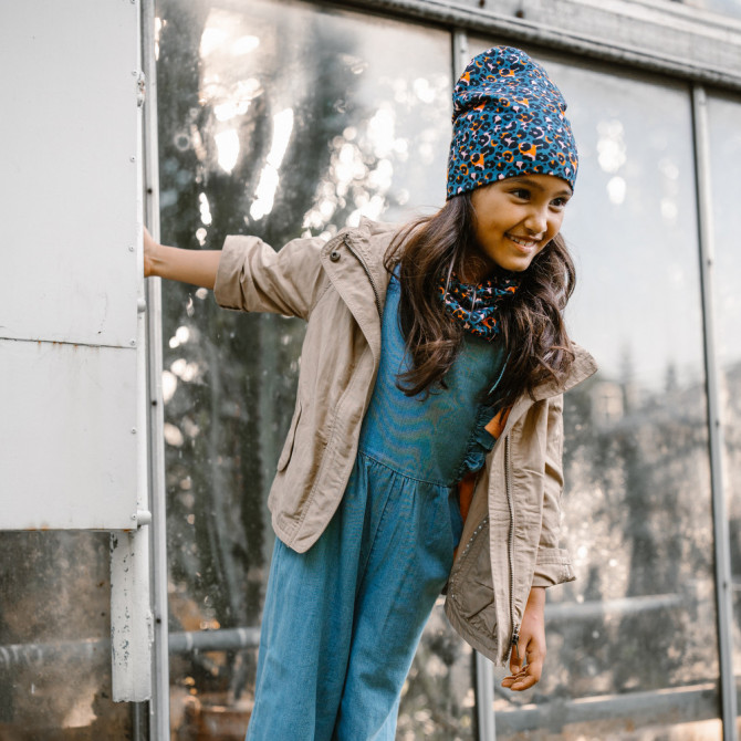 GIRL BEANIE WITH TUB WILD SPOTS
