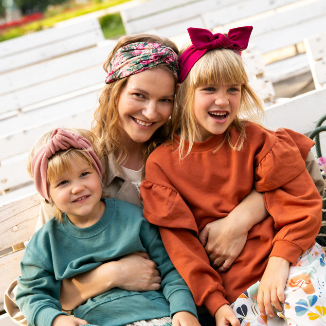 OPASKA NA GŁOWĘ TWISTULA BLUSH LINE