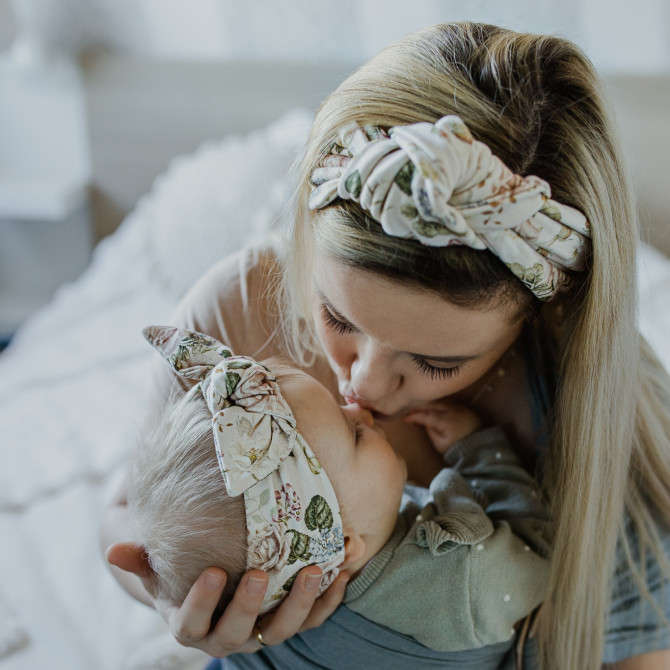 KNOT HEADBAND LADY ROSA CREAM