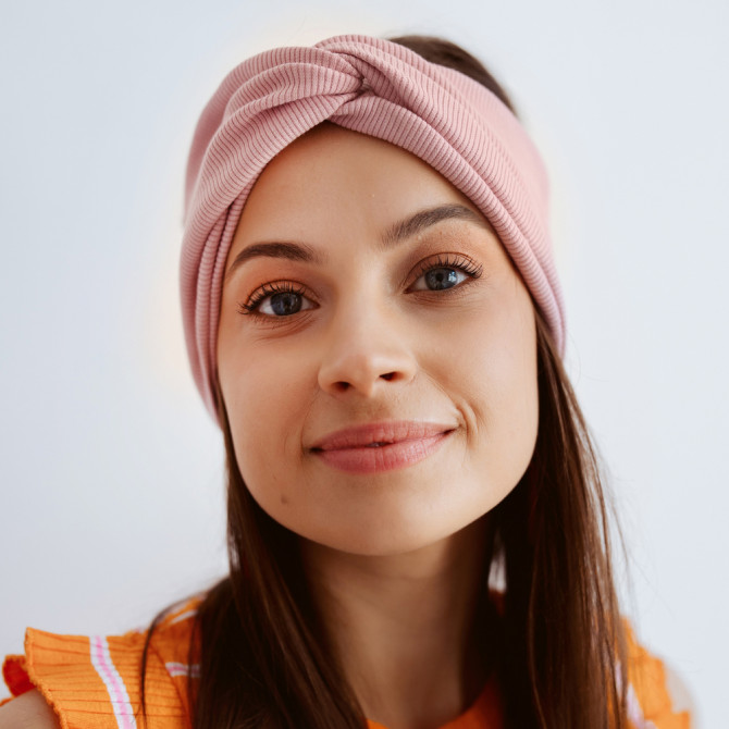 TWIST HEADBAND POWDER LINE