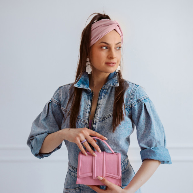 TWIST HEADBAND POWDER PINK