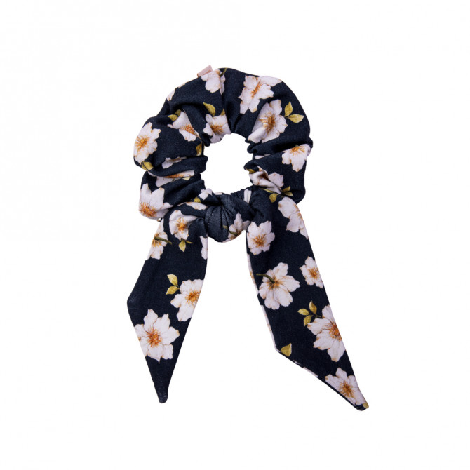 SCRUNCHIE WITH TAIL MARGARET