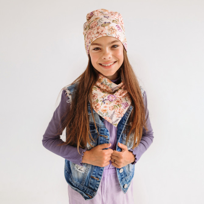 BEANIE WITH SCARF SCARLETT CREAM