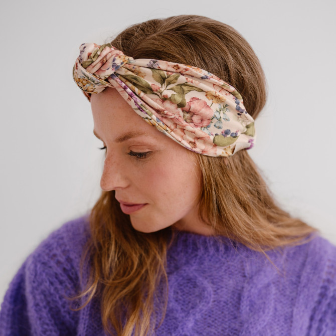 KNOT HEADBAND SCARLETT CREAM