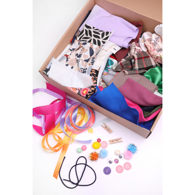 CREATIVE BOX