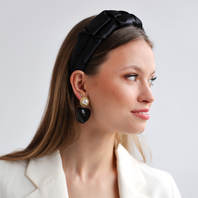 RIPPLE HEADBAND SATIN BLACK