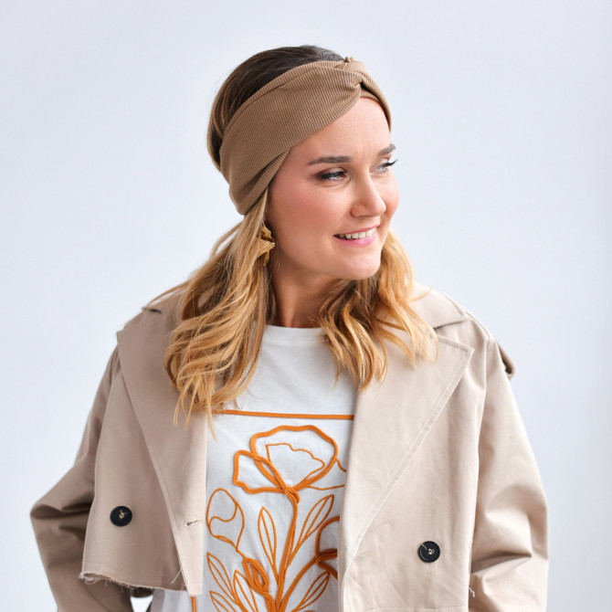 TWIST HEADBAND CAMEL LINE
