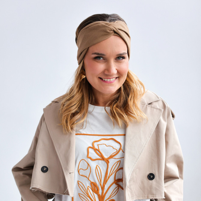 TWIST HEADBAND CAMEL LINE