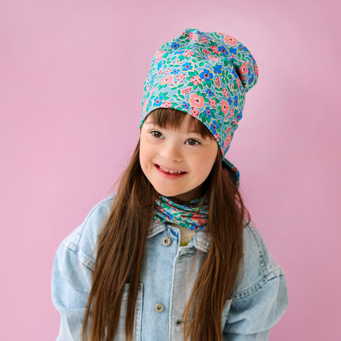 CZAPKA Z KOMINEM LUCY BLUE