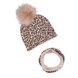 WINTER SET LEO WITH POMPOM