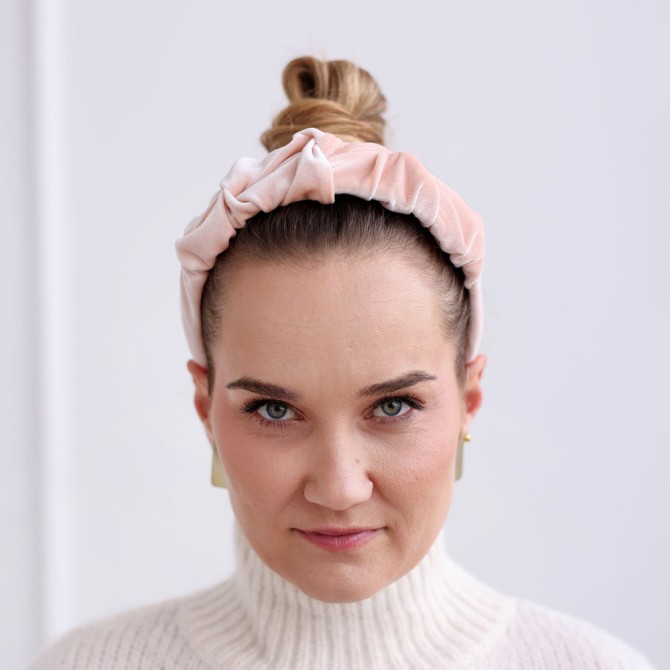 RIPPLE HEADBAND AKSAMIT PERŁA