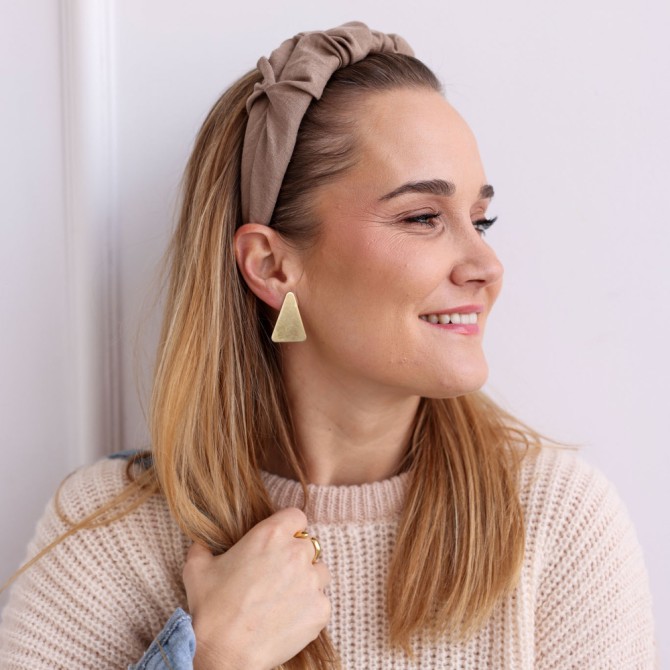 RIPPLE HEADBAND LATTE LINEN